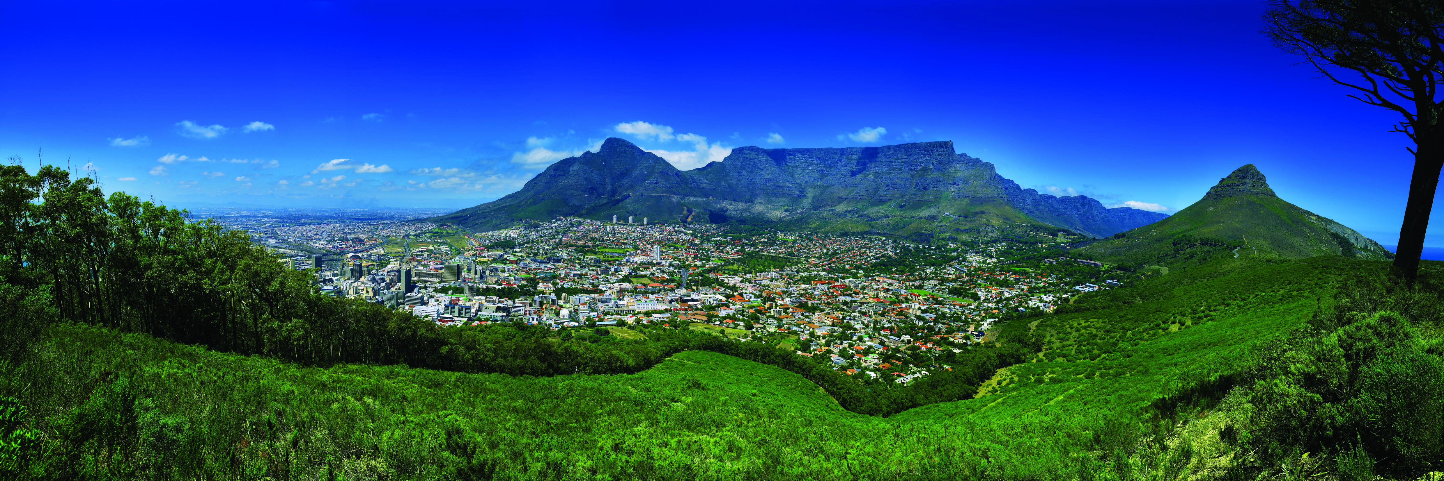 Table Mountain & CapeTown View